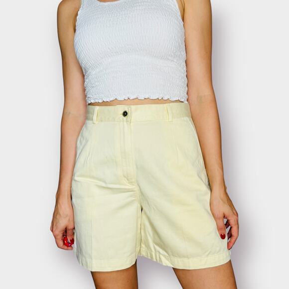 90s L.L. Bean Yellow deadstock shorts - Picture 3 of 5